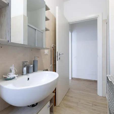 Apartament Excl 2bdr Vicino Fondazione Prada & Porta Romana Mediolan